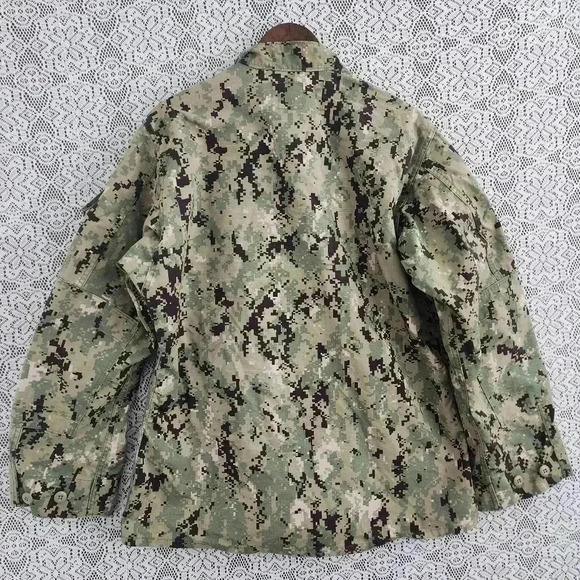 US Navy Army Camo " Brown" Working Uniform Type lll Jacket Men's L Long Mock - Picture 2 of 11